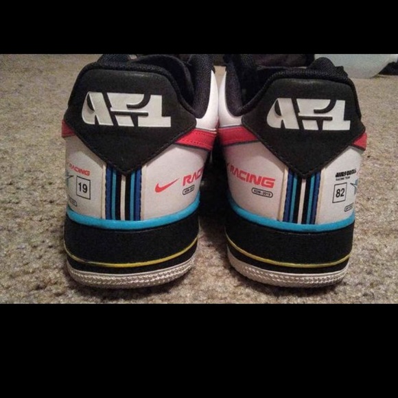 Nike Air Force 1 07 QS Racing Motorsports Black White AF1 DS Mens  Size 10 - Picture 2 of 5